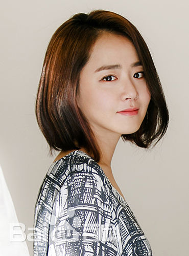 文瑾莹(Moon Geun Young)短发画报素颜照相册