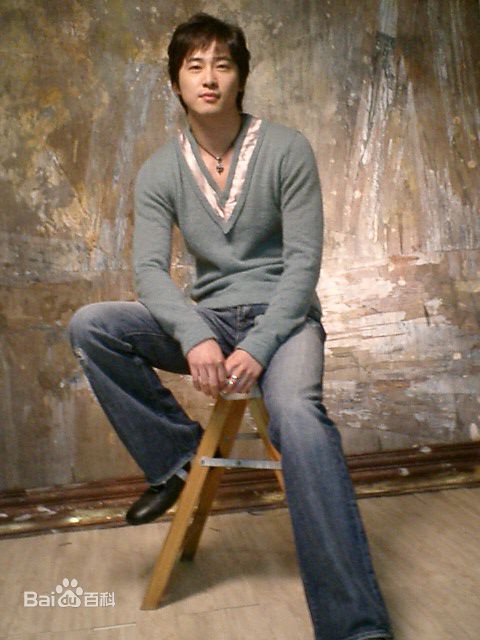 精选姜至奂()精彩图册