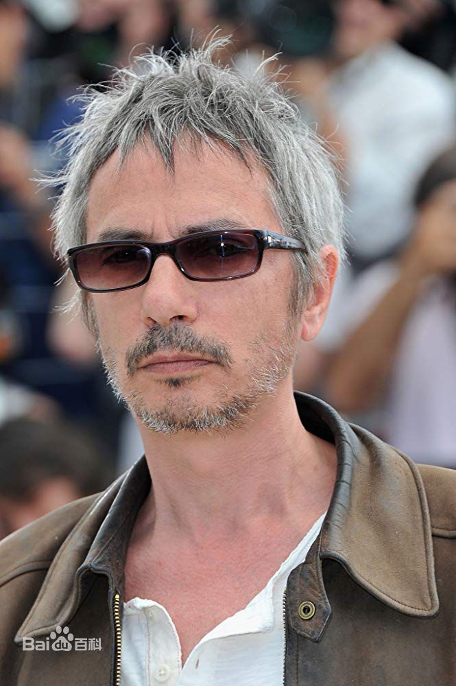 《莱奥·卡拉克斯》封面图片