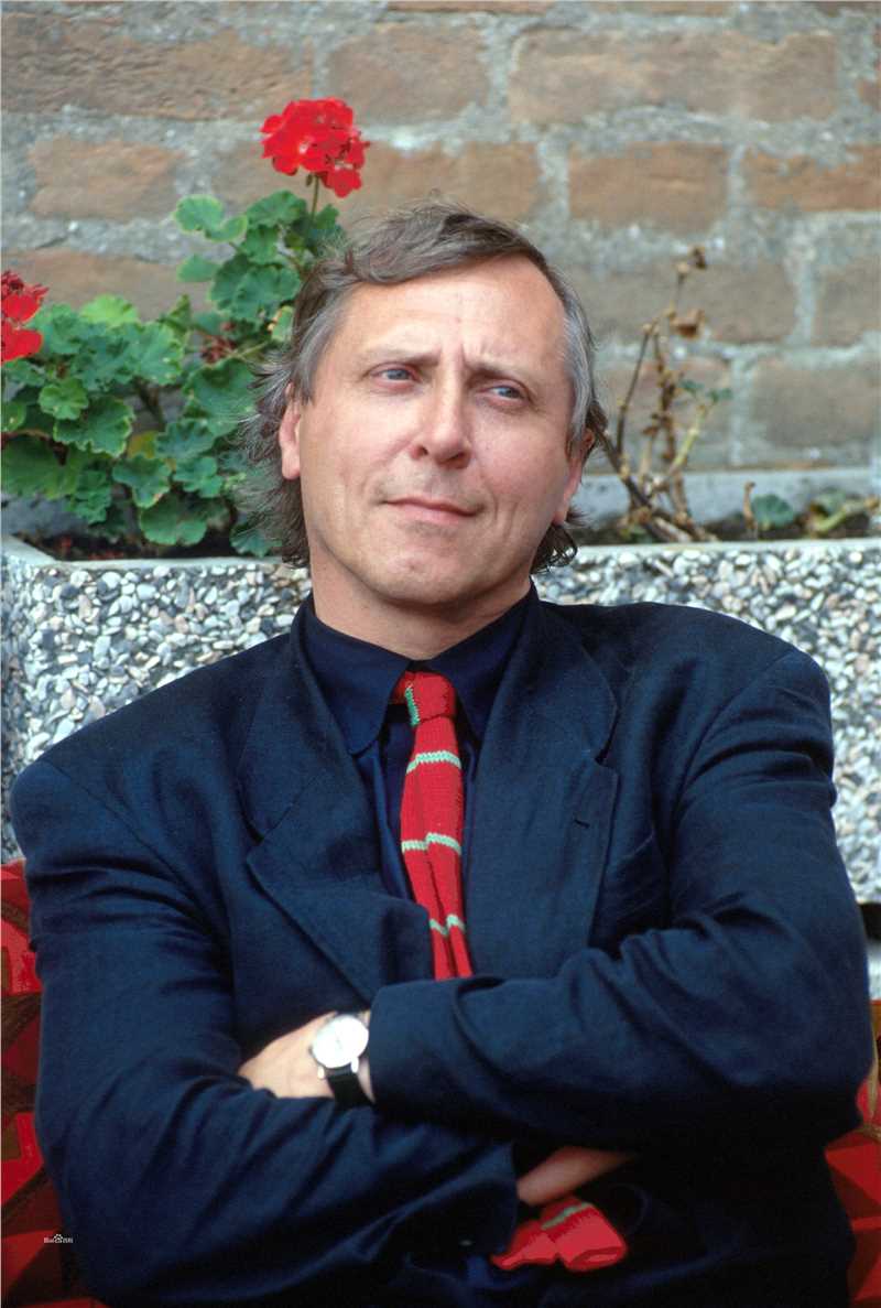 彼得·格林纳威(Peter Greenaway)前后照片