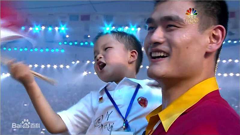 林浩(Linhao)、姚明“巨人组合”载入奥运历史前后照片