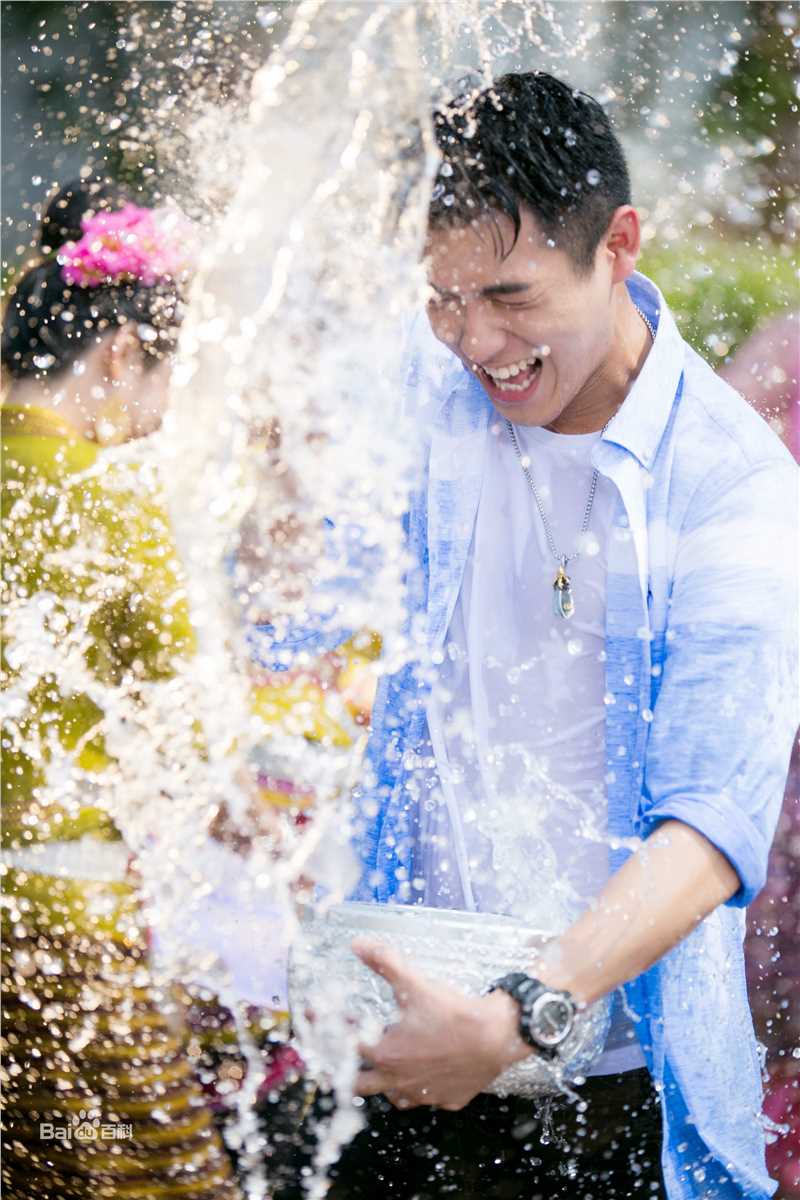 陈信喆(Tan Xin Zer)《左旋空间》最优质剧照