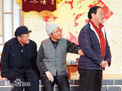 牛群表演的小品截图