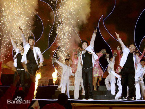 新七小福(LUCKY7  简称L7)集体合影前后照片