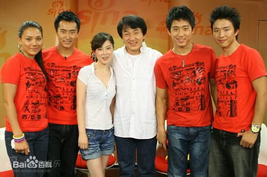 新七小福(LUCKY7  简称L7)集体合影前后照片