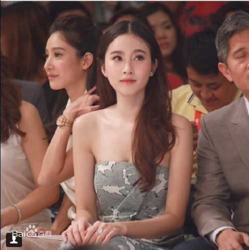 宝儿(Treechada Marnya)Poy素颜照相册