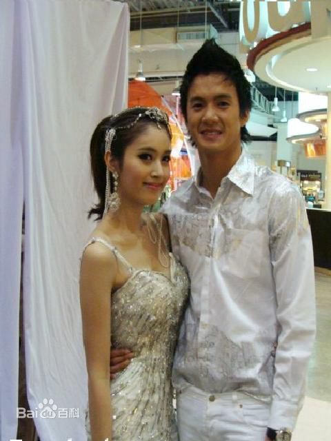 宝儿(Treechada Marnya)公主和男友M壁纸壁纸