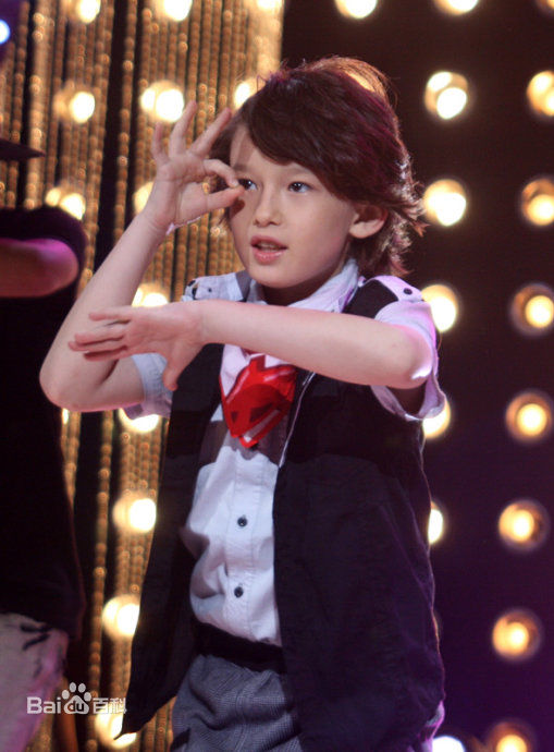 聂杰铭(James Robert Nicol)生活中的照片壁纸壁纸