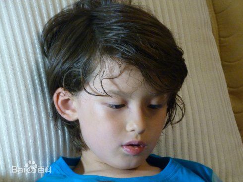 聂杰铭(James Robert Nicol)生活中的照片壁纸壁纸