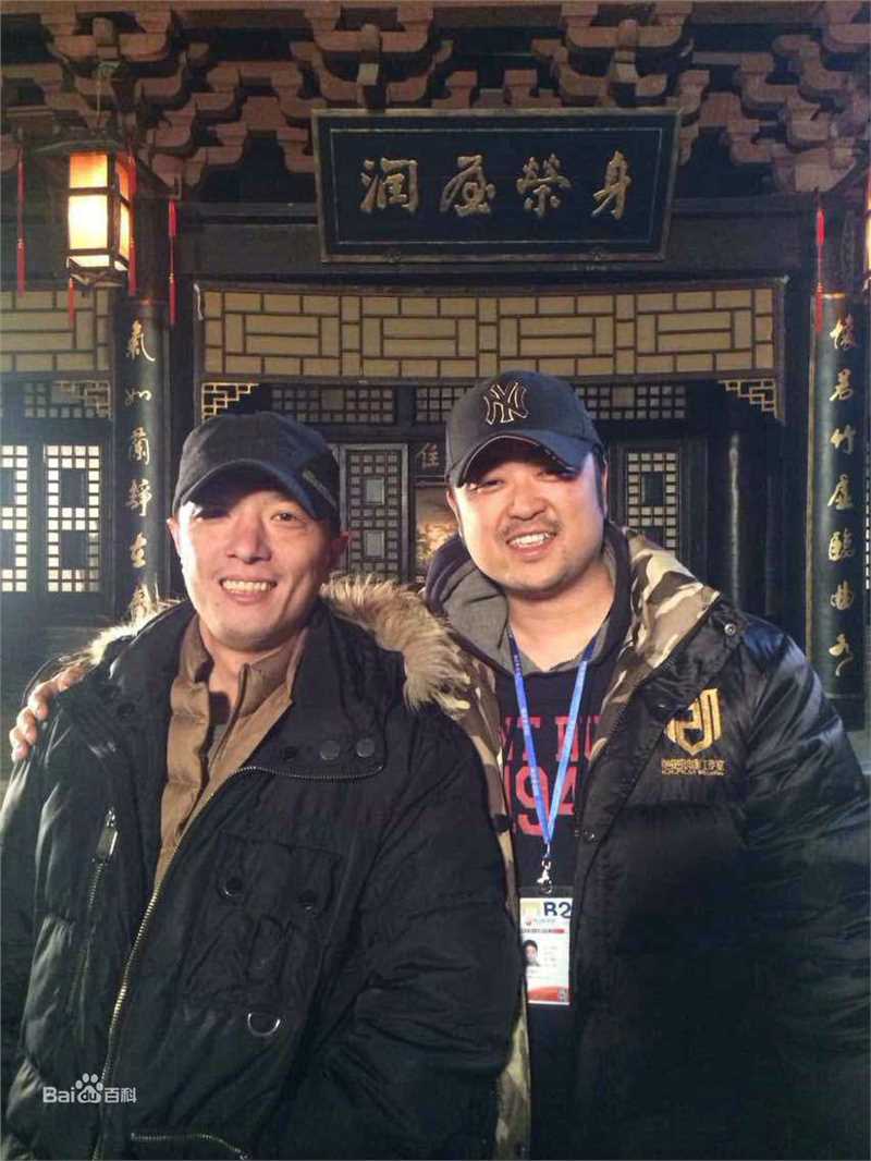 孙恺凯(Sun Kaikai)现场工作生活照