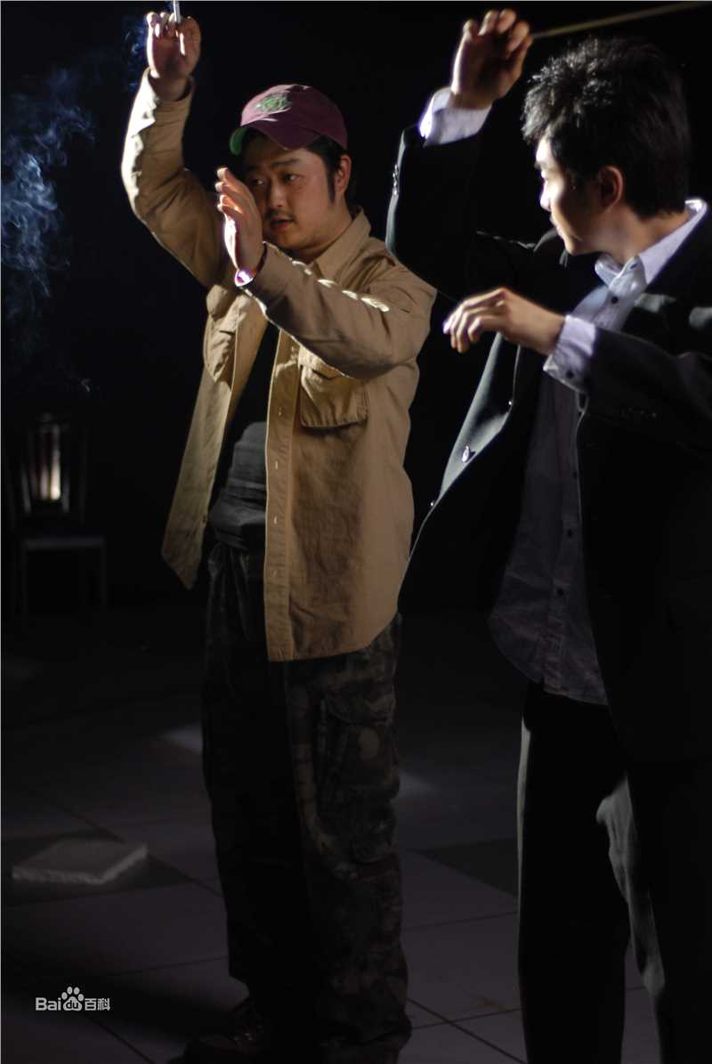 孙恺凯(Sun Kaikai)现场工作生活照