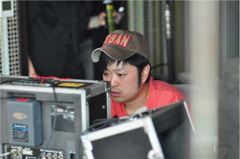 孙恺凯(Sun Kaikai)现场工作生活照