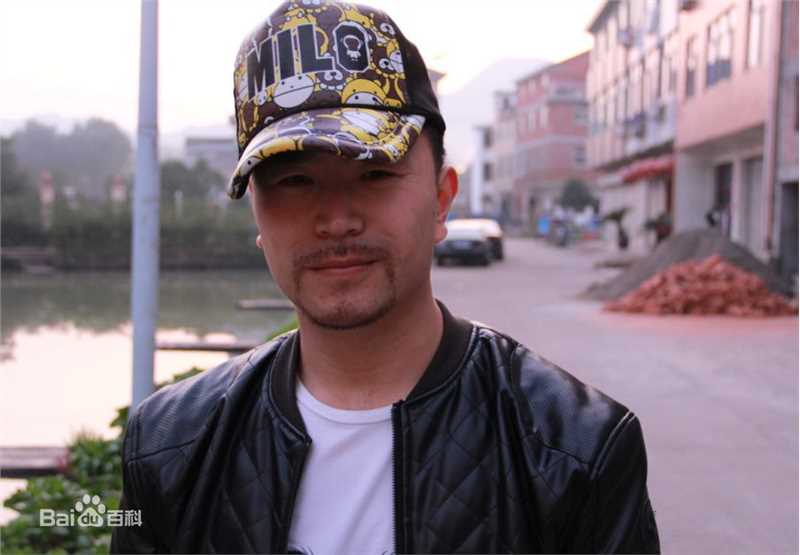 郭云飞(YUNFEIGUO)生活照性感图片壁纸