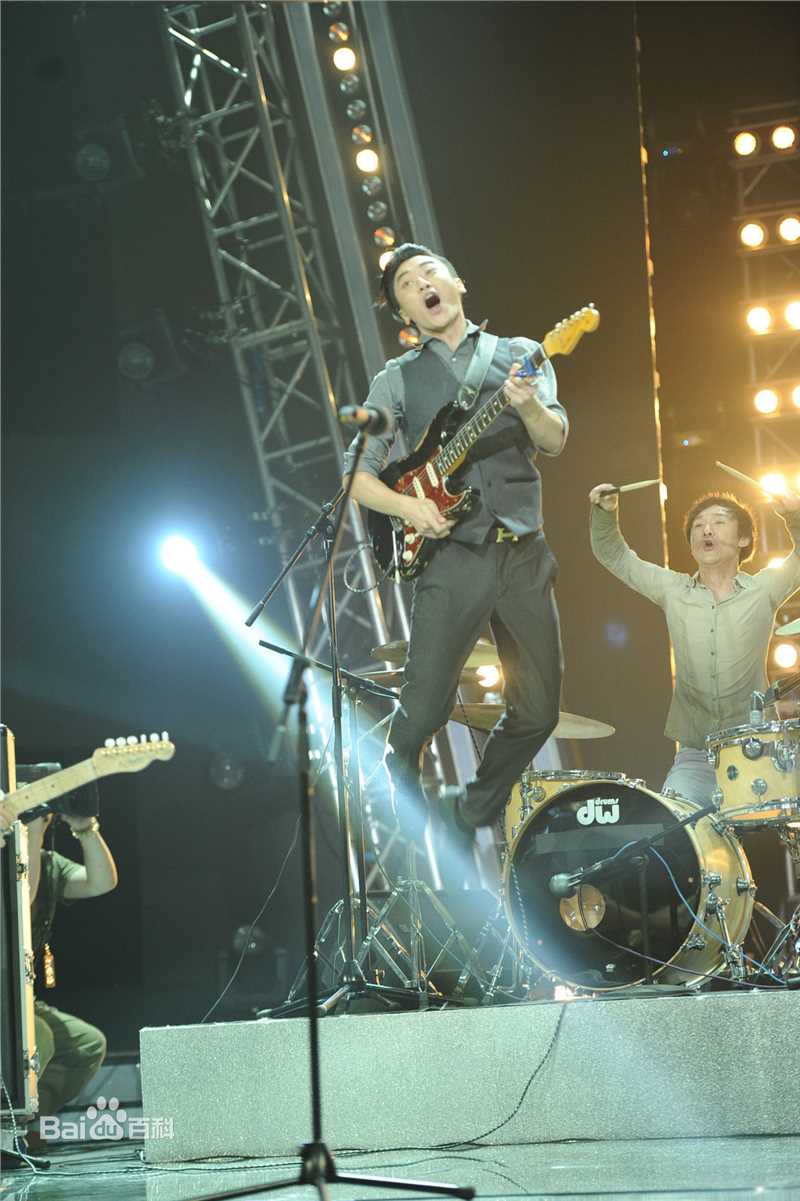 陈月末(Chen Yuemo)在《我不是明星》综艺节目中的