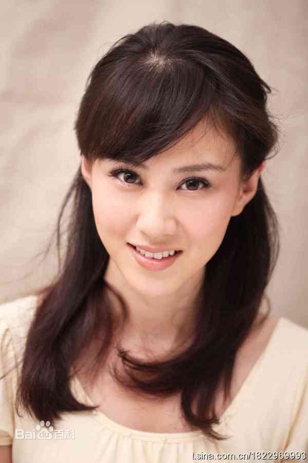 李欣聪(Li Xin Cong)最新图集