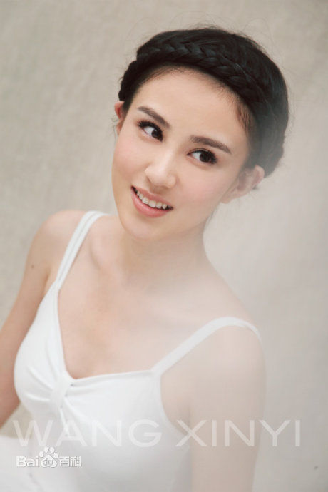 李欣聪(Li Xin Cong)最新图集