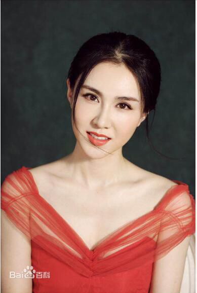 李欣聪(Li Xin Cong)最新图集