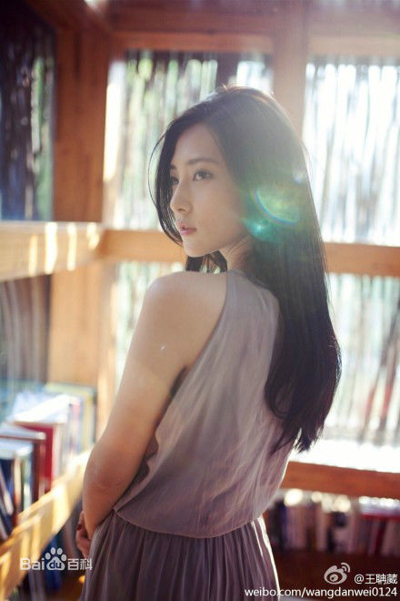 柏安(Vivian)生活照素颜照相册