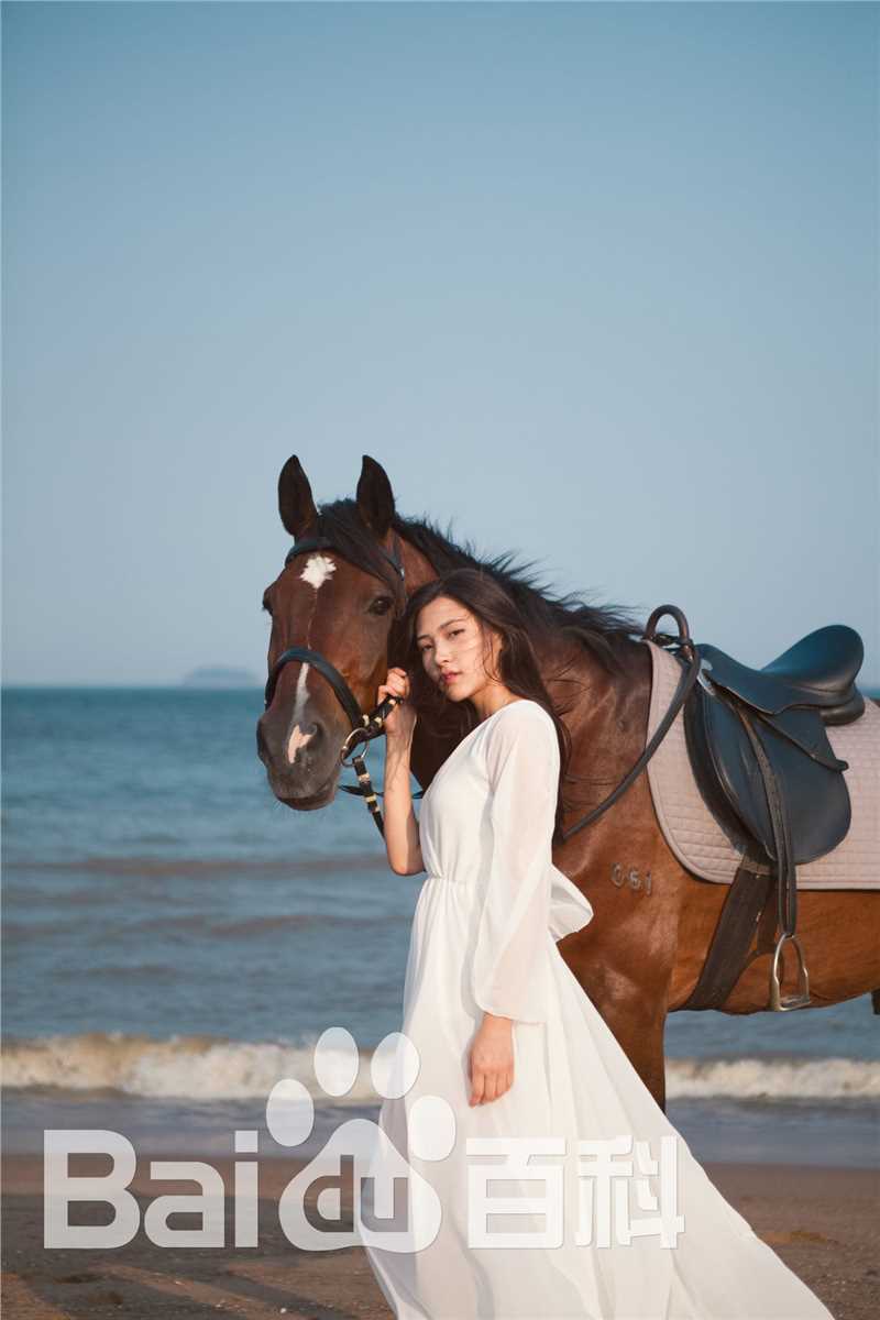 柏安(Vivian)生活照素颜照相册