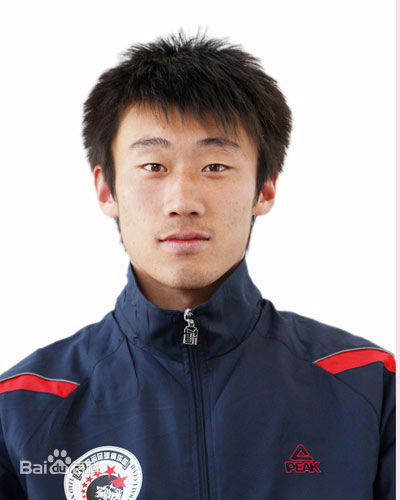 张鹭(Zhang Lu)与妻子陈密的新浪微博情侣头像前后照片