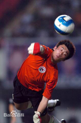 张鹭(Zhang Lu)天津权健发海报欢迎加盟