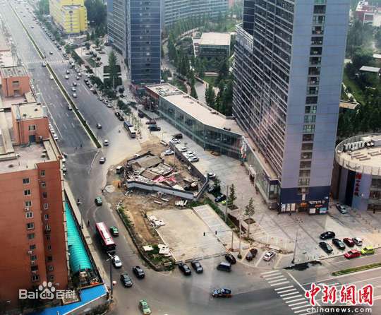 《刘宏辉》封面图片