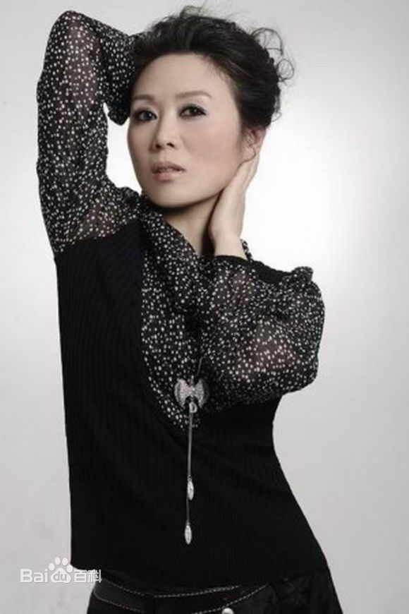 吴琼(Wu Qiong)靓照图片图册