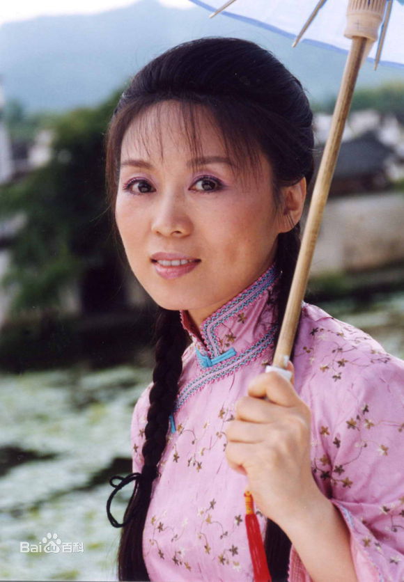 吴琼(Wu Qiong)活动照图片图集