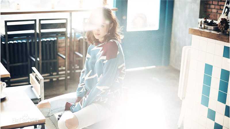 刘羽琦(IZUMI)街拍性感图片壁纸