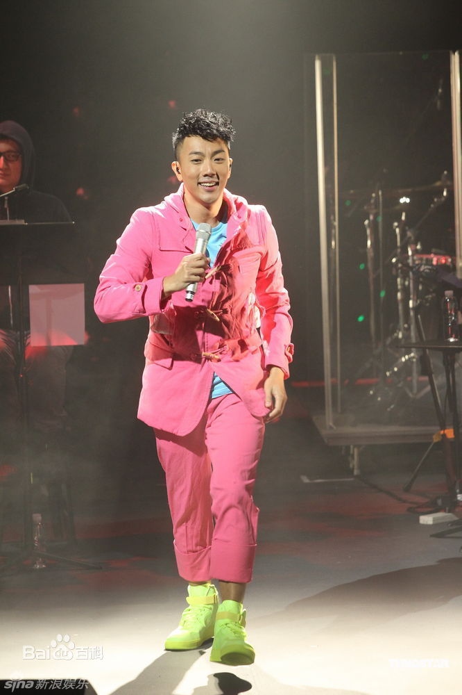 刘浩龙(Wilfred, Lau Ho Lung)独照性感图片图集