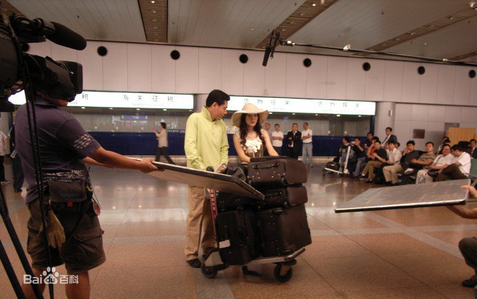 尹馨(Yin Shin)拍摄花絮图片图集