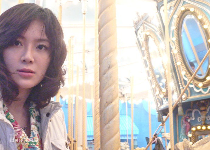 尹馨(Yin Shin)拍摄花絮图片图集