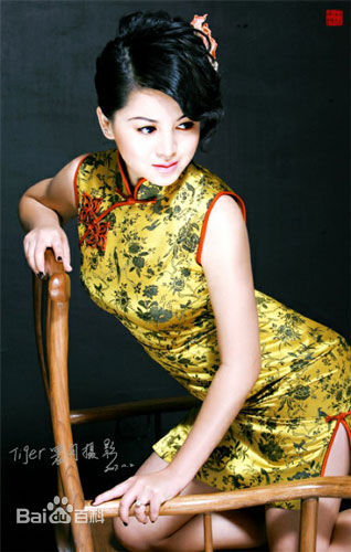 俞晴拍韩国杂志封面