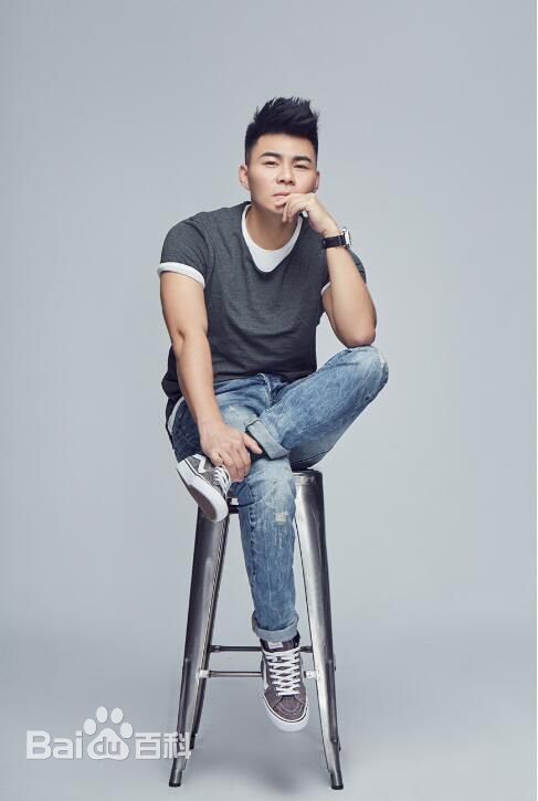 王冠淇(David King)最新壁纸