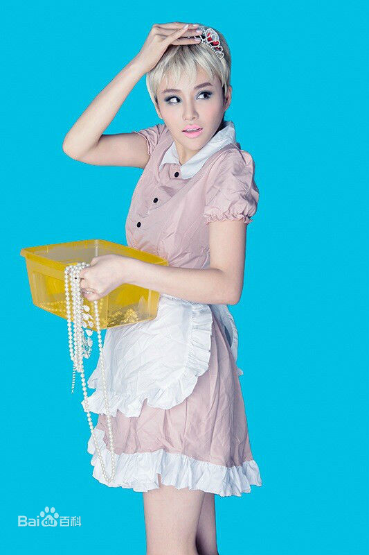 郑伊涵(Moon)COSPLAY性感图片壁纸