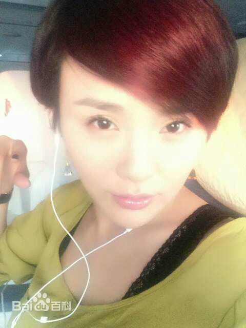 最优质郑伊涵(Moon)素颜照