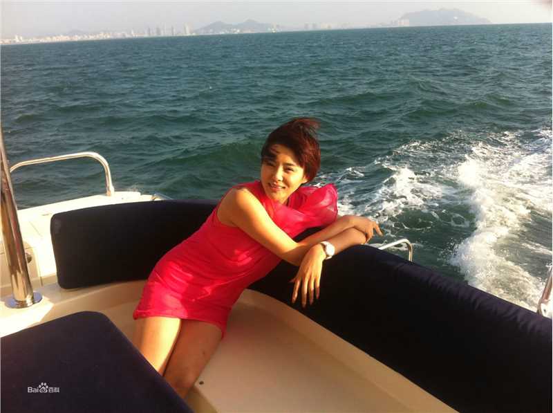 最优质郑伊涵(Moon)素颜照