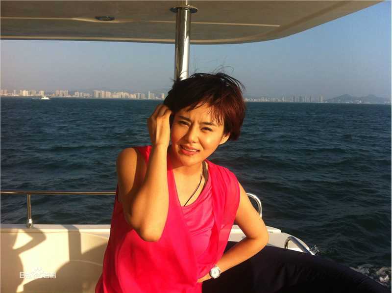 最优质郑伊涵(Moon)素颜照