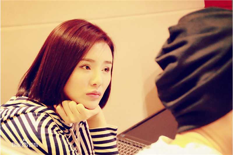 最优质郑伊涵(Moon)素颜照