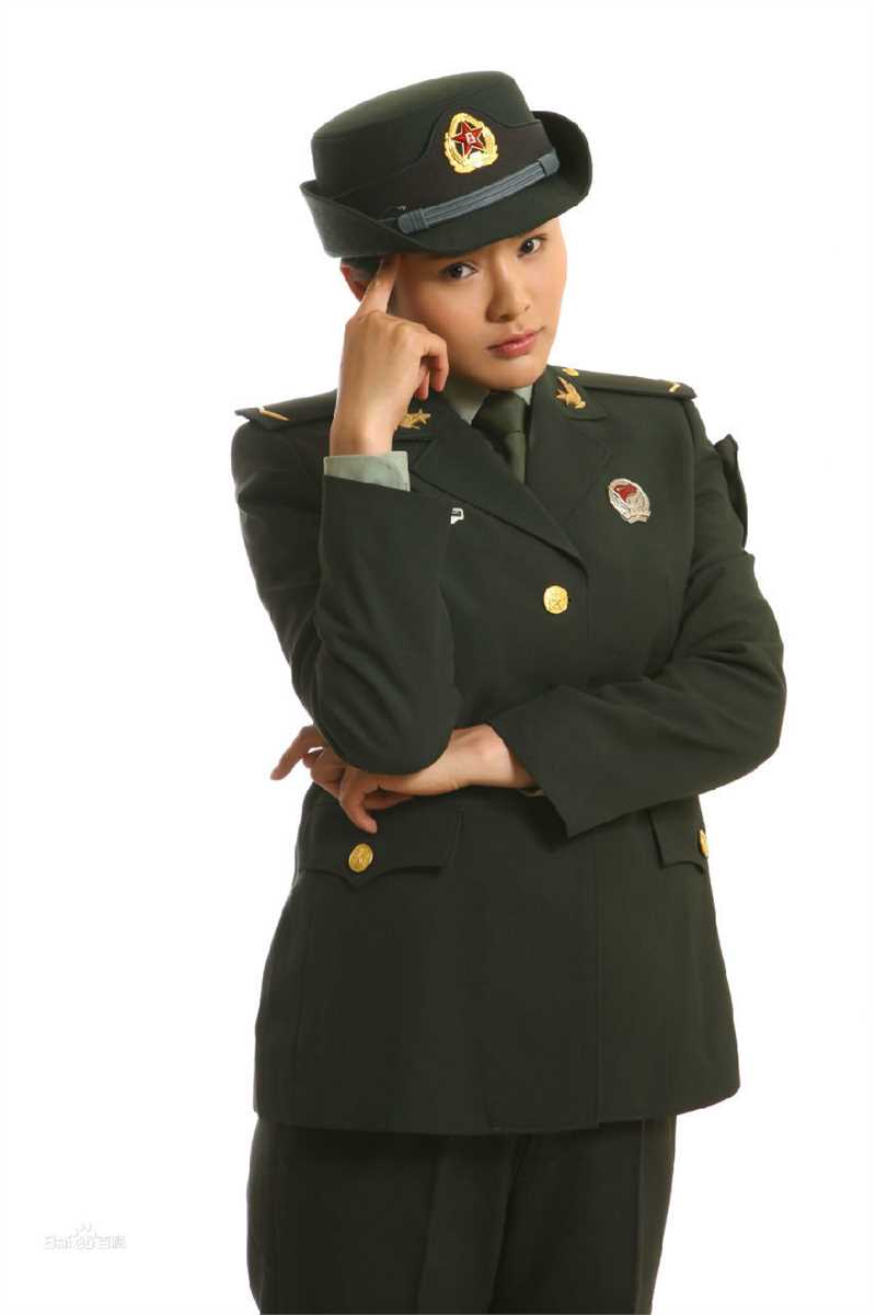 最优质郑伊涵(Moon)在《麻辣女兵》夏夏中的相册