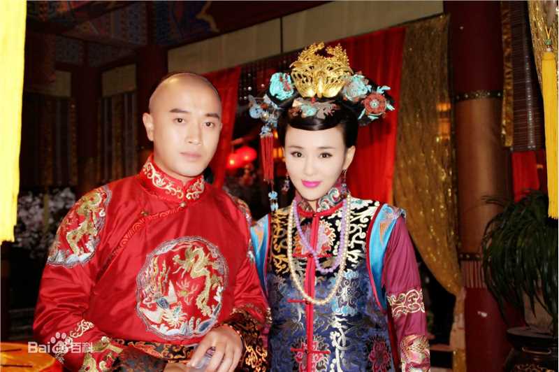 郑伊涵(Moon)在《金钗谍影》大福晋紫卉中的