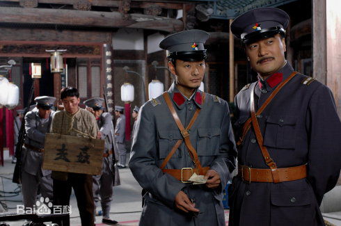 王建新帅气军装