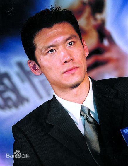 杨晨(Yang Chen) 场内场外图片图册