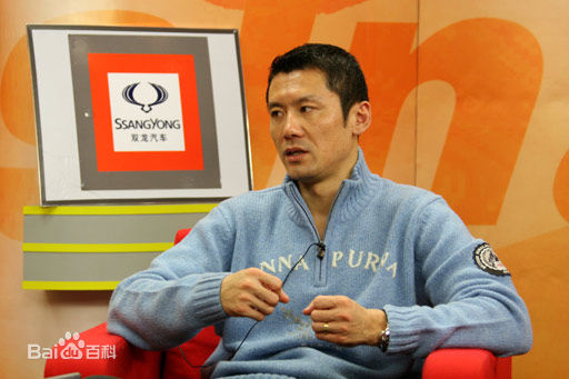 杨晨(Yang Chen) 场内场外图片图册