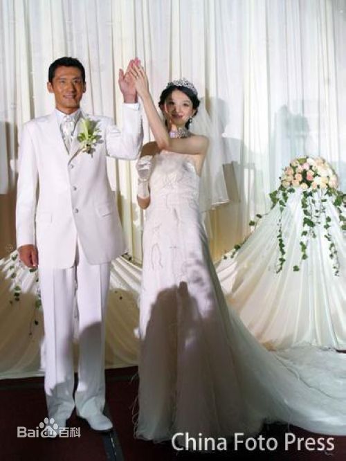 杨晨(Yang Chen)大婚素颜照相册