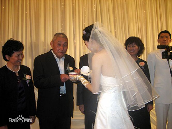 杨晨(Yang Chen)大婚素颜照相册