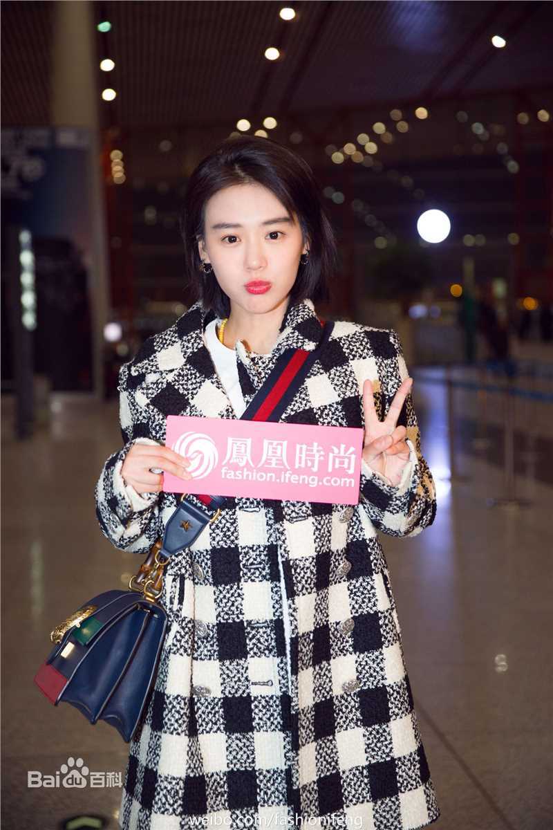 马思纯(Sandra)机场偶遇图片图集