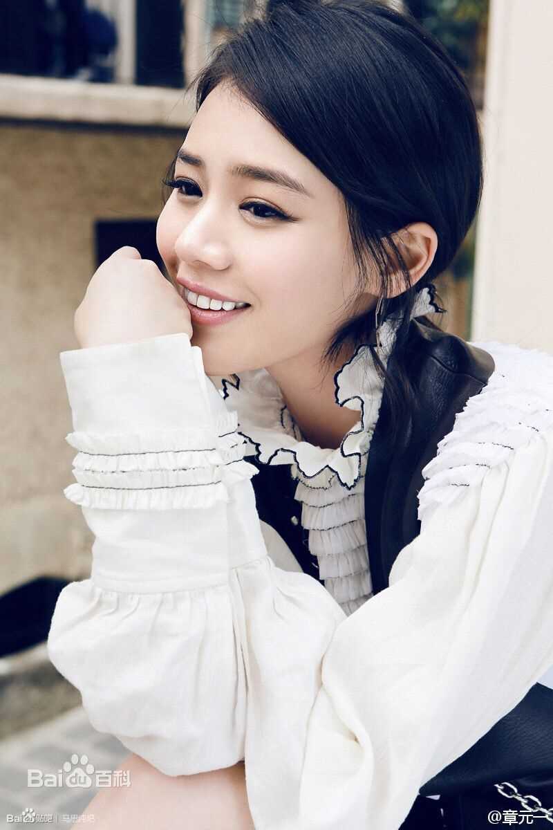 马思纯(Sandra)精选《凤凰时尚》图册