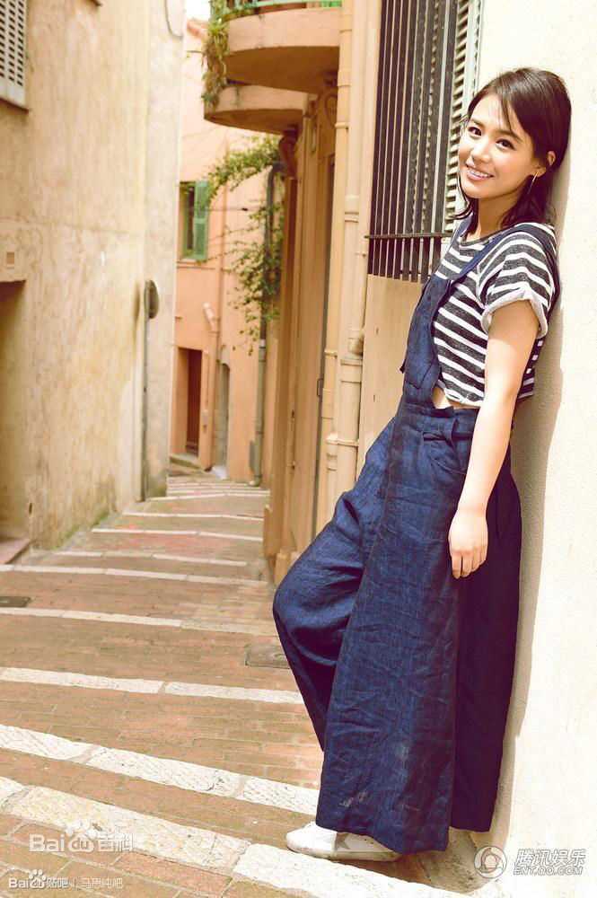 马思纯(Sandra)海边