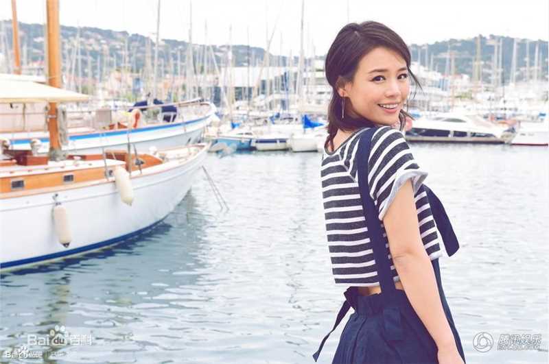 马思纯(Sandra)海边